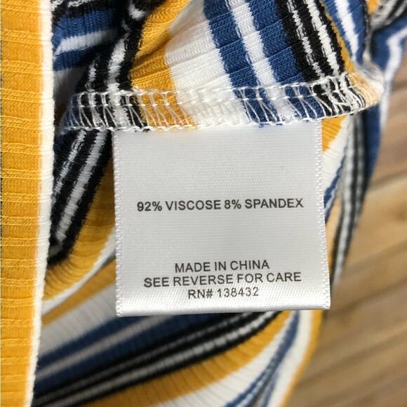 NWT ModCloth Ribbed Stripe Henley Top - Picture 7 of 8